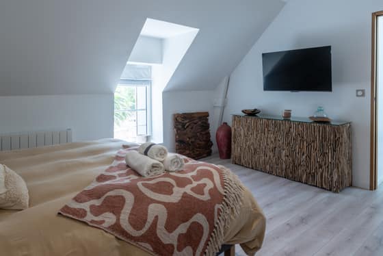 Suite sous les toits, enfilade en bois flotté